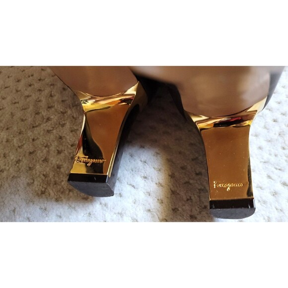 EUC Ferragamo Tinetta womens Brown Calf leather ankle boots 3" heel, 8.5 Italy - Picture 10 of 12